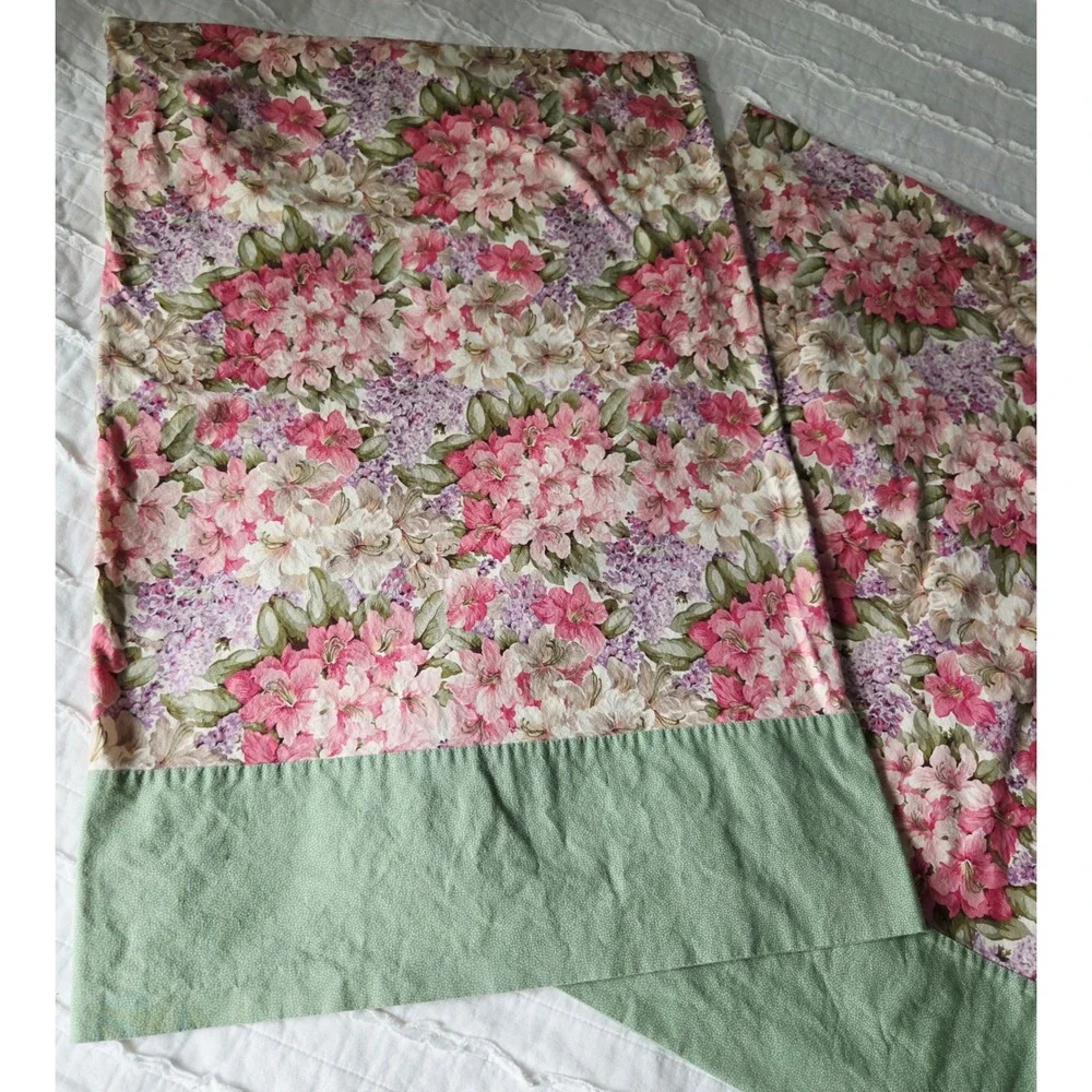 Vintage Floral Pillowcase Set 2 Standard Pink Azalea Lilac Sage Cottagecore